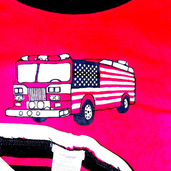 Gap 12-18 Months Firetruck Short Pajamas Red 12-18m - Picture 3 of 3